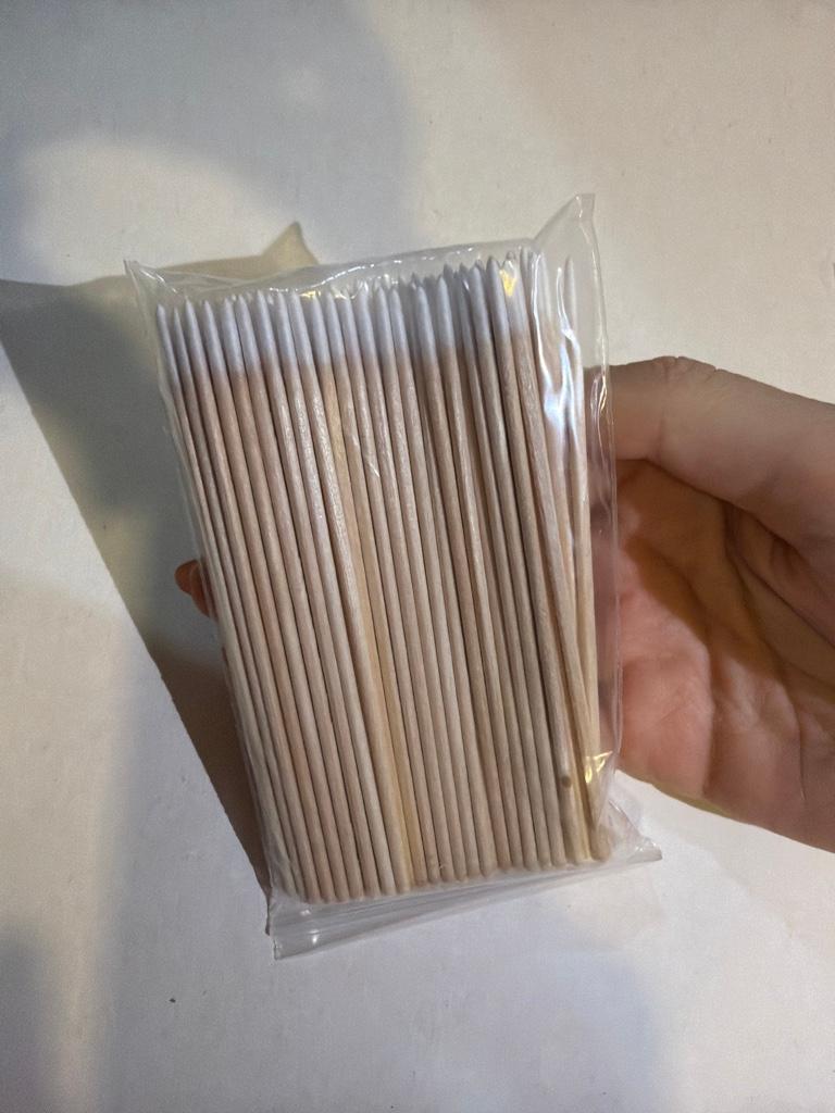 Palito con algodón maxglow