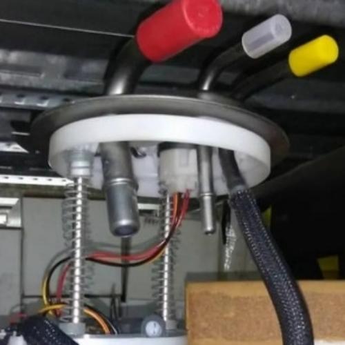 Bomba De Gasolina Chevrolet Tahoe Avalancha 3 Tubos 2005-2007 MU1639