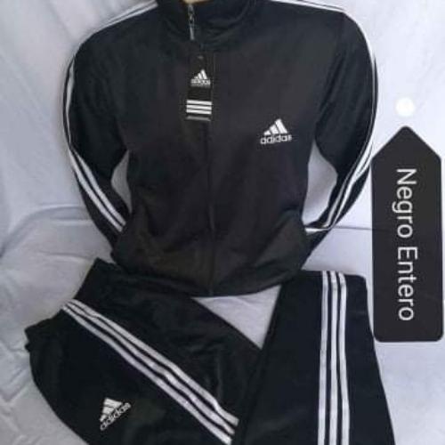 Conjunto clásico Adidas