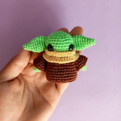 Baby yoda.