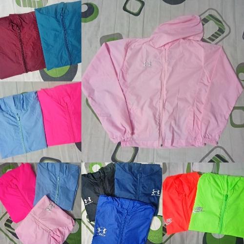 Chaqueta rompevientos