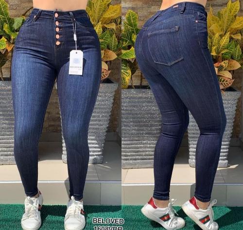 Belove cuatro botones oscuro