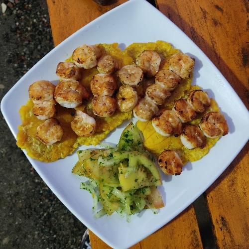 Camarones a la brasa 