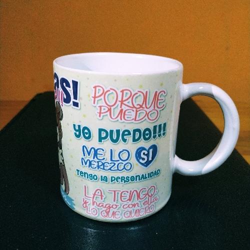 Taza de cerámica 