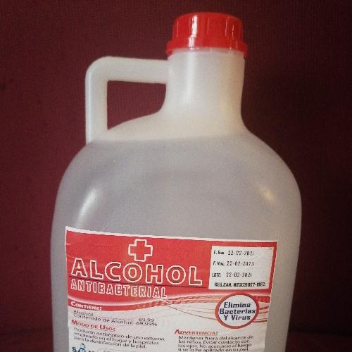 Alcohol antiséptico al 70%