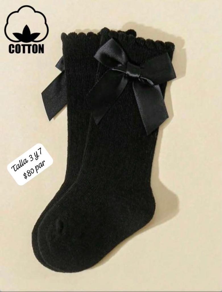Calcetas negras con moño talla 3 y 7