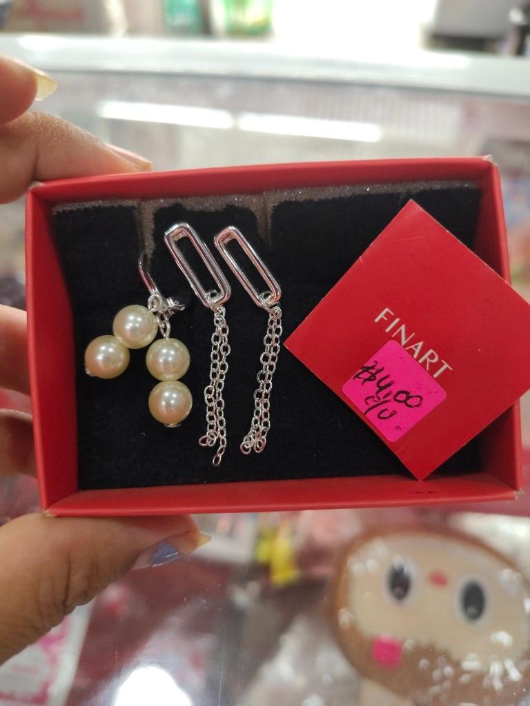 Aretes coleccion Stelar Love De Esika (FINART)