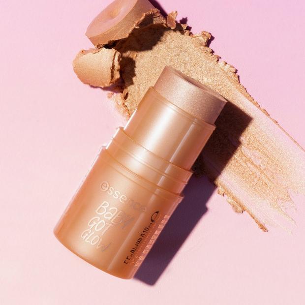 Baby Got Glow Essence