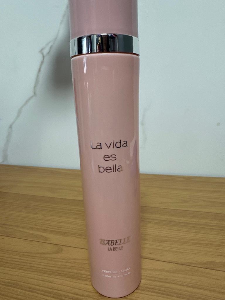 Body Splash La Belle perfume rosa