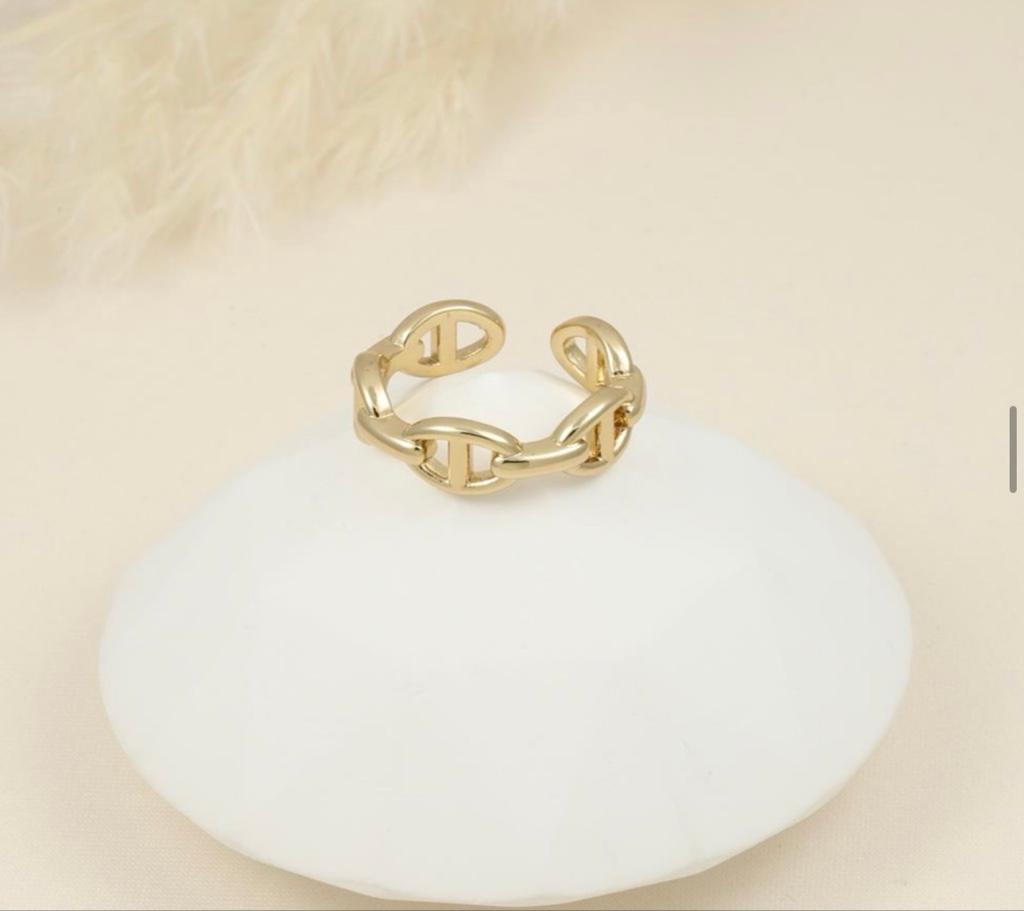 Anillo Gucci
