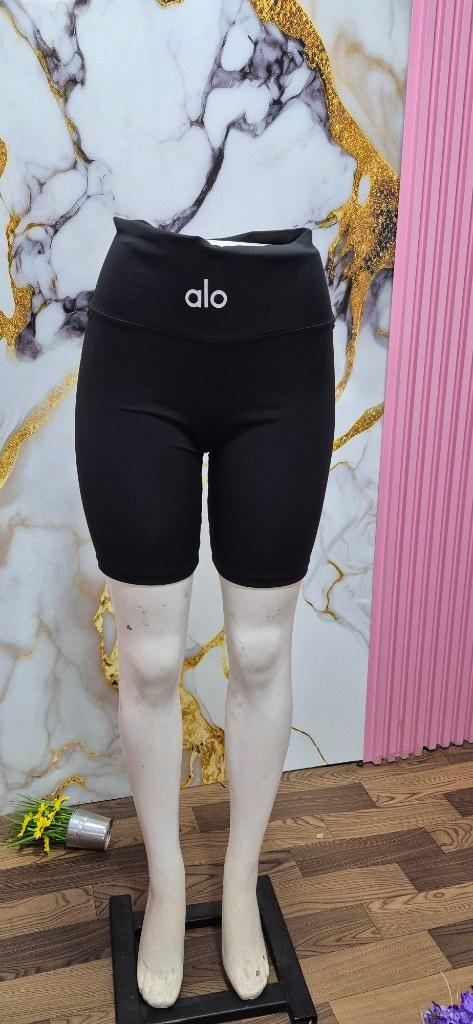 Alo short negro deportivo
