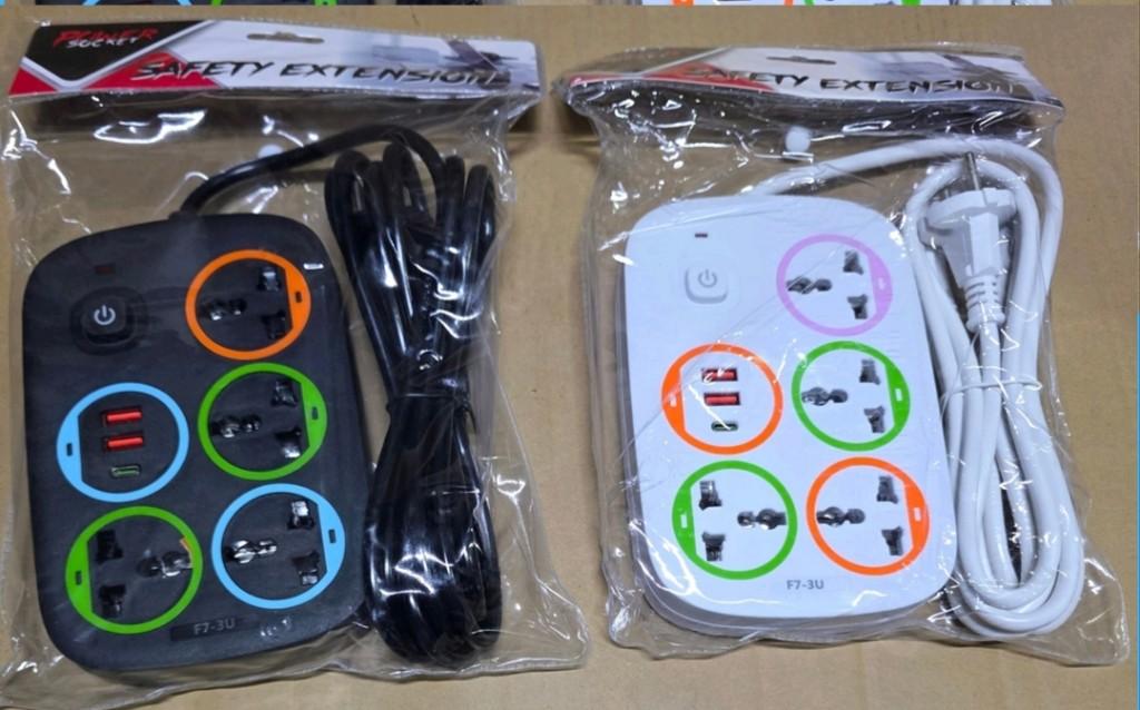 Alargue de 3 M , entrada Schuko,USB y tipo C