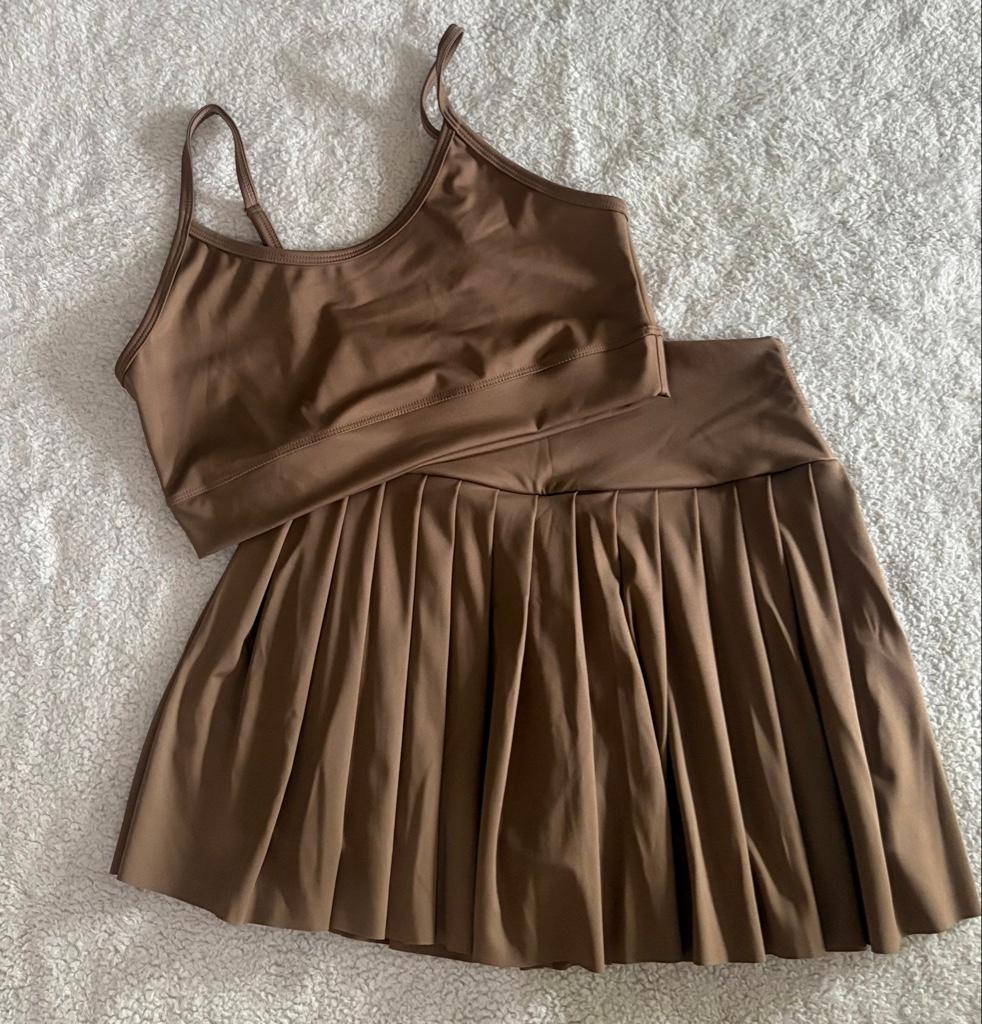Falda Top Entero Crema Oscuro