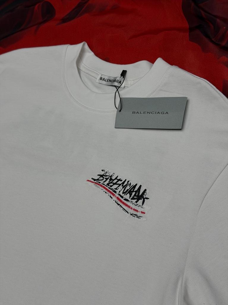 Balenciaga over side