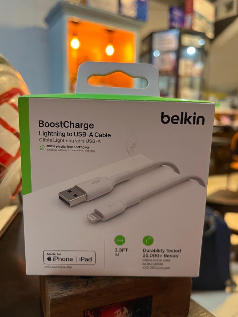 Miniatura 3 de Belkin BoostCharge cable blanco Lightning a USB-A