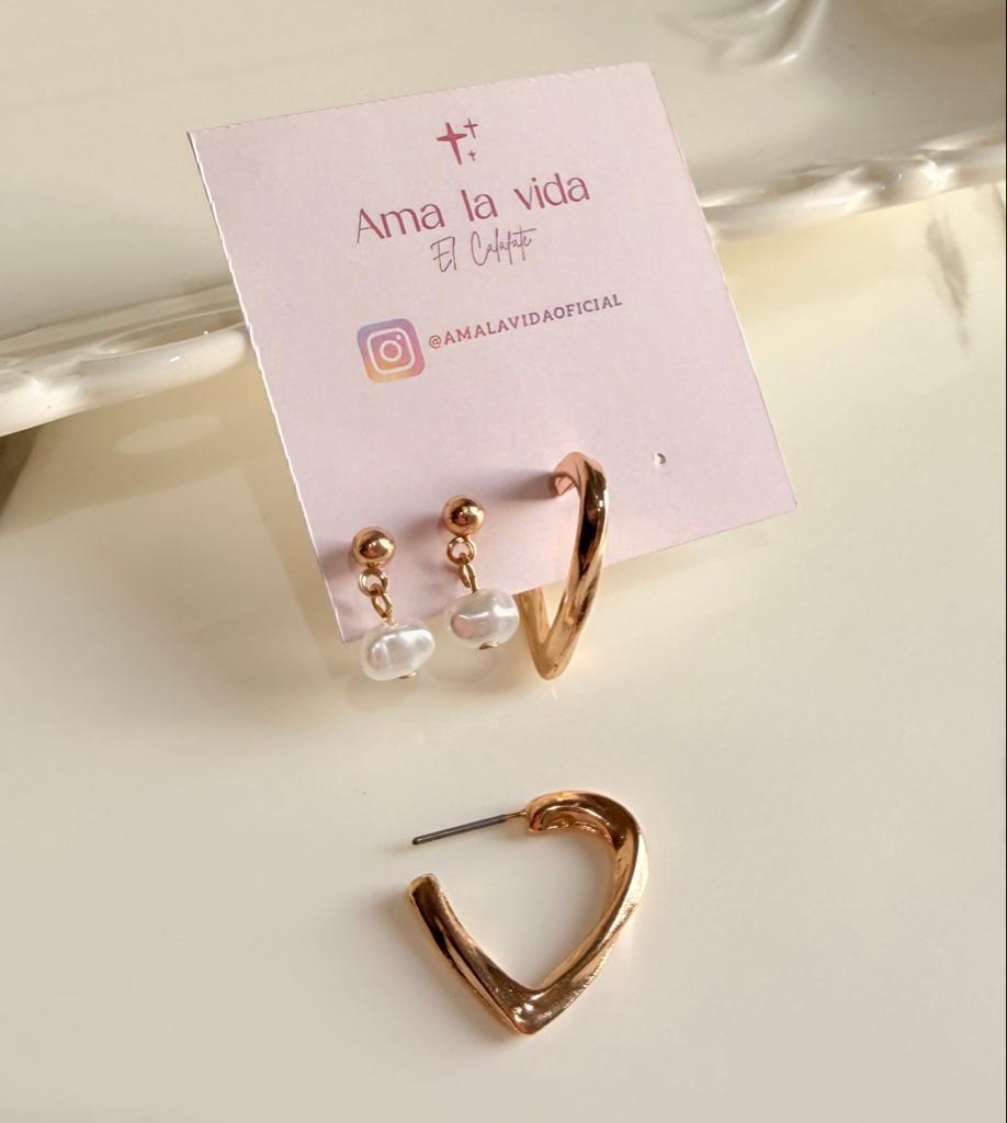 2 pares Aros dorados con perla H
