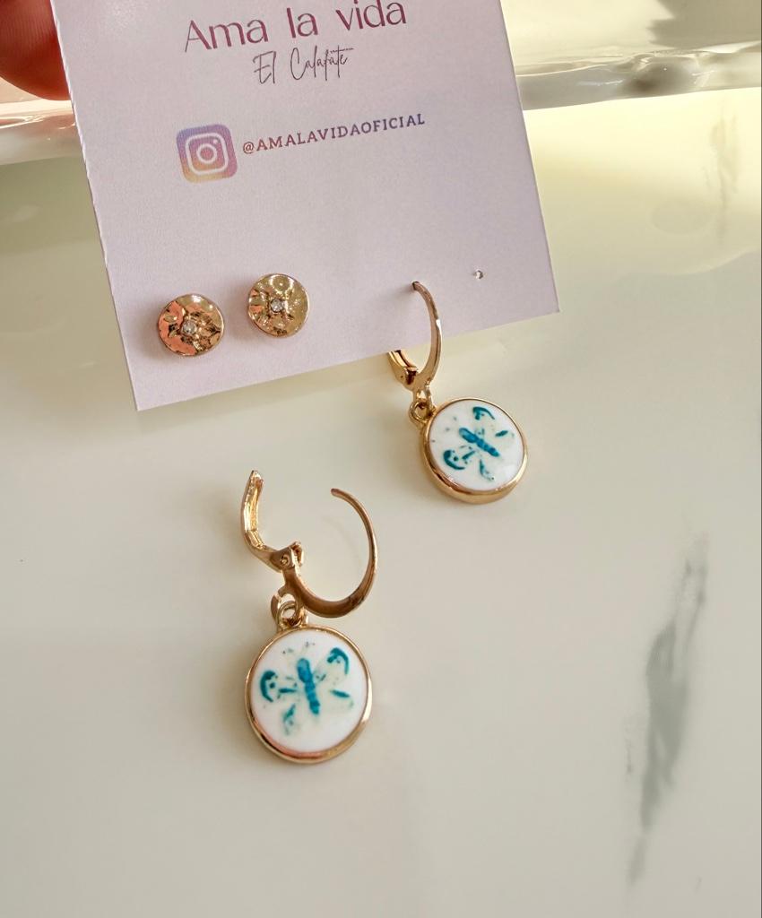 2 pares aros dorados dije blanco