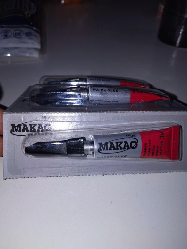 Adhesivo instantáneo Macao tipo la gotita
