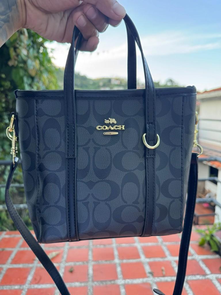 025 Cartera Coach negro