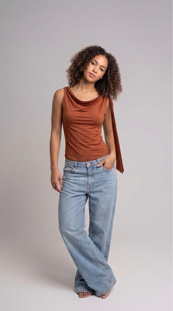 Miniatura 2 de BLUSA TOP SOLEA