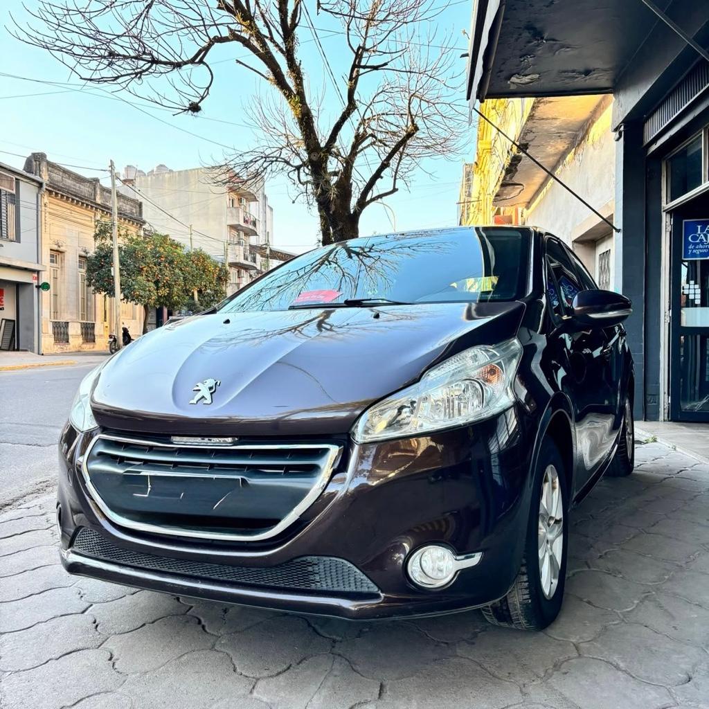 Miniatura 2 de PEUGEOT 208 ALLURE NAV 2014