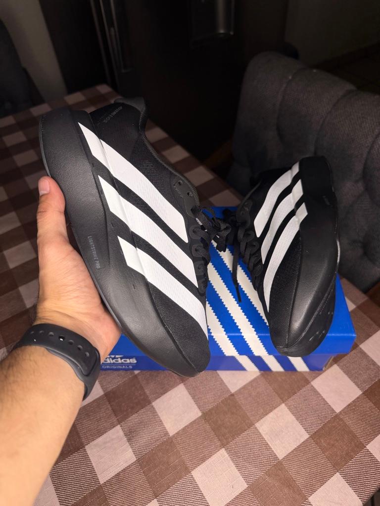 Adidas Evo Black