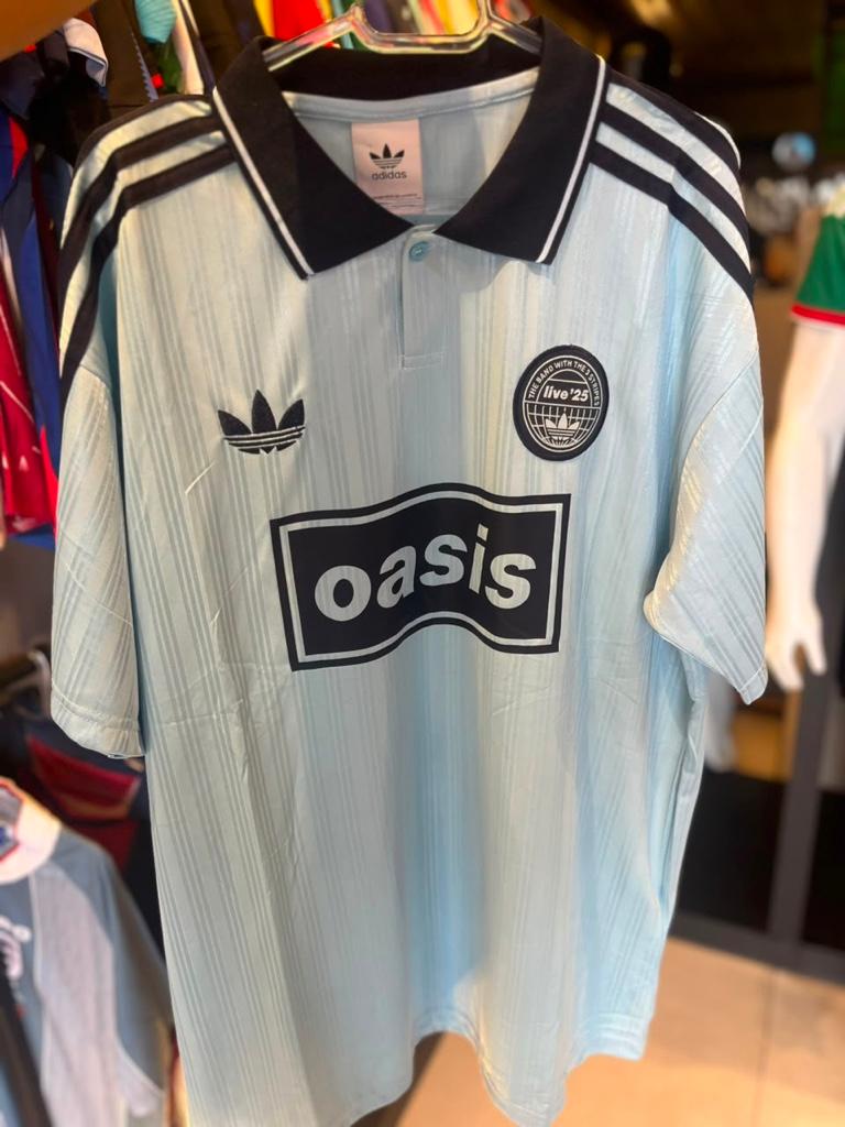 adidas Oasis celeste
