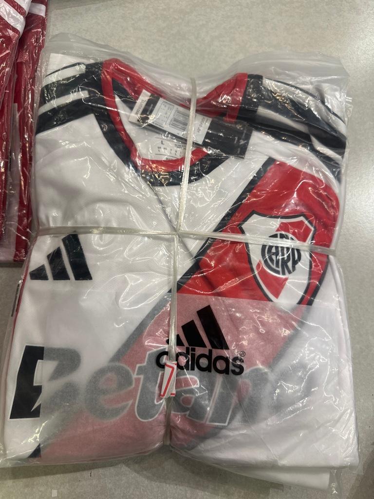 Adidas River Plate branca/vermelha camisa
