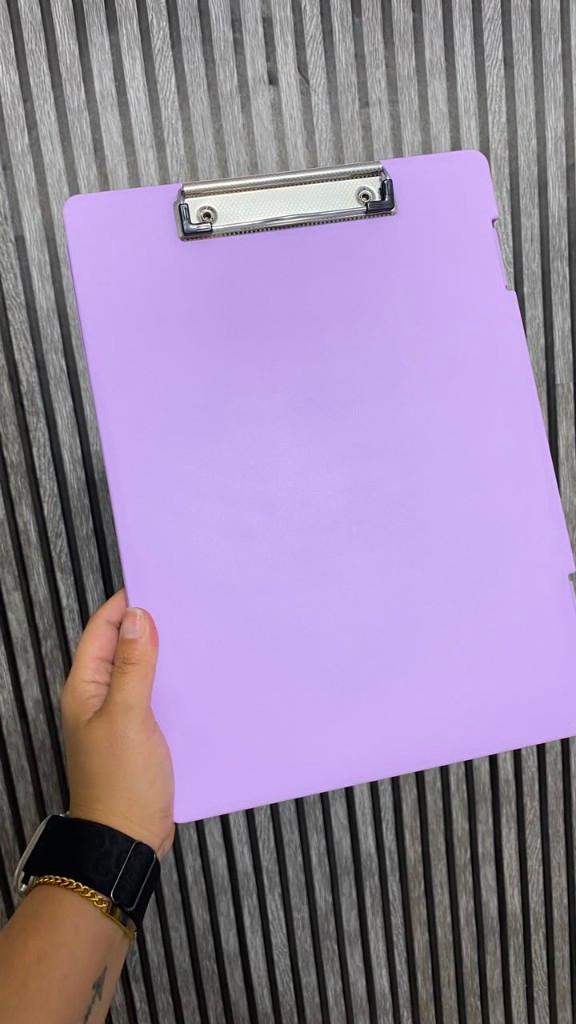 CARPETA PARA MEDICINA LILA