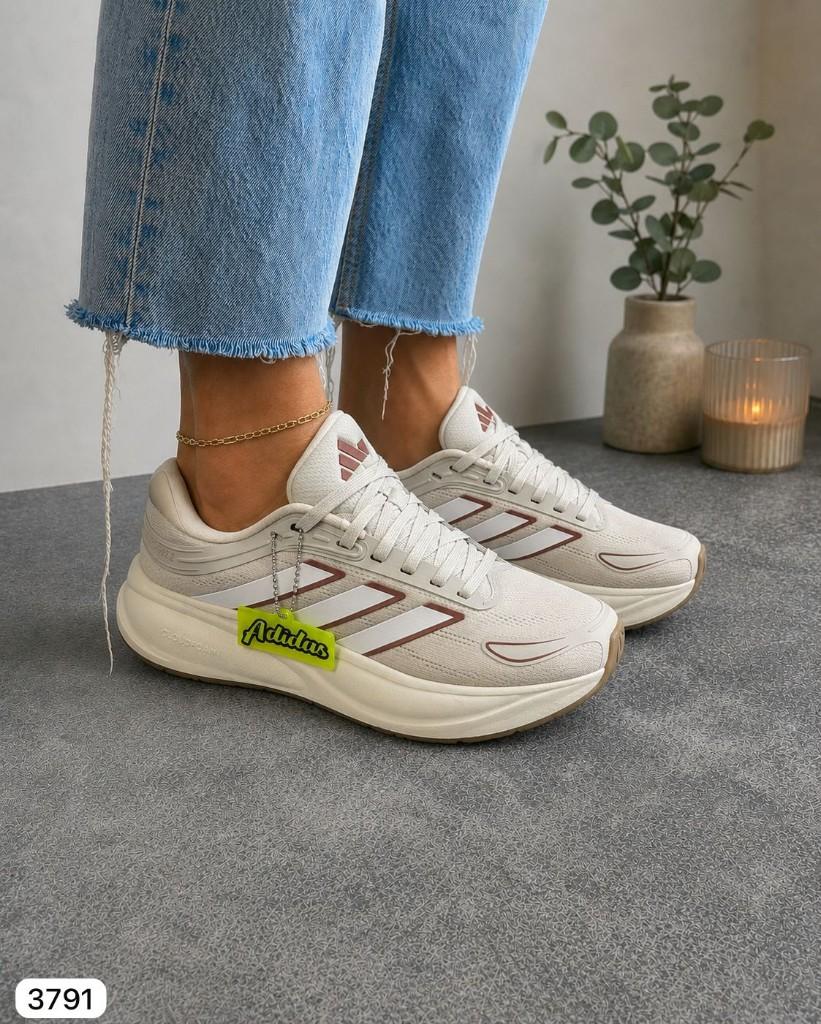 Adidas mujer beige