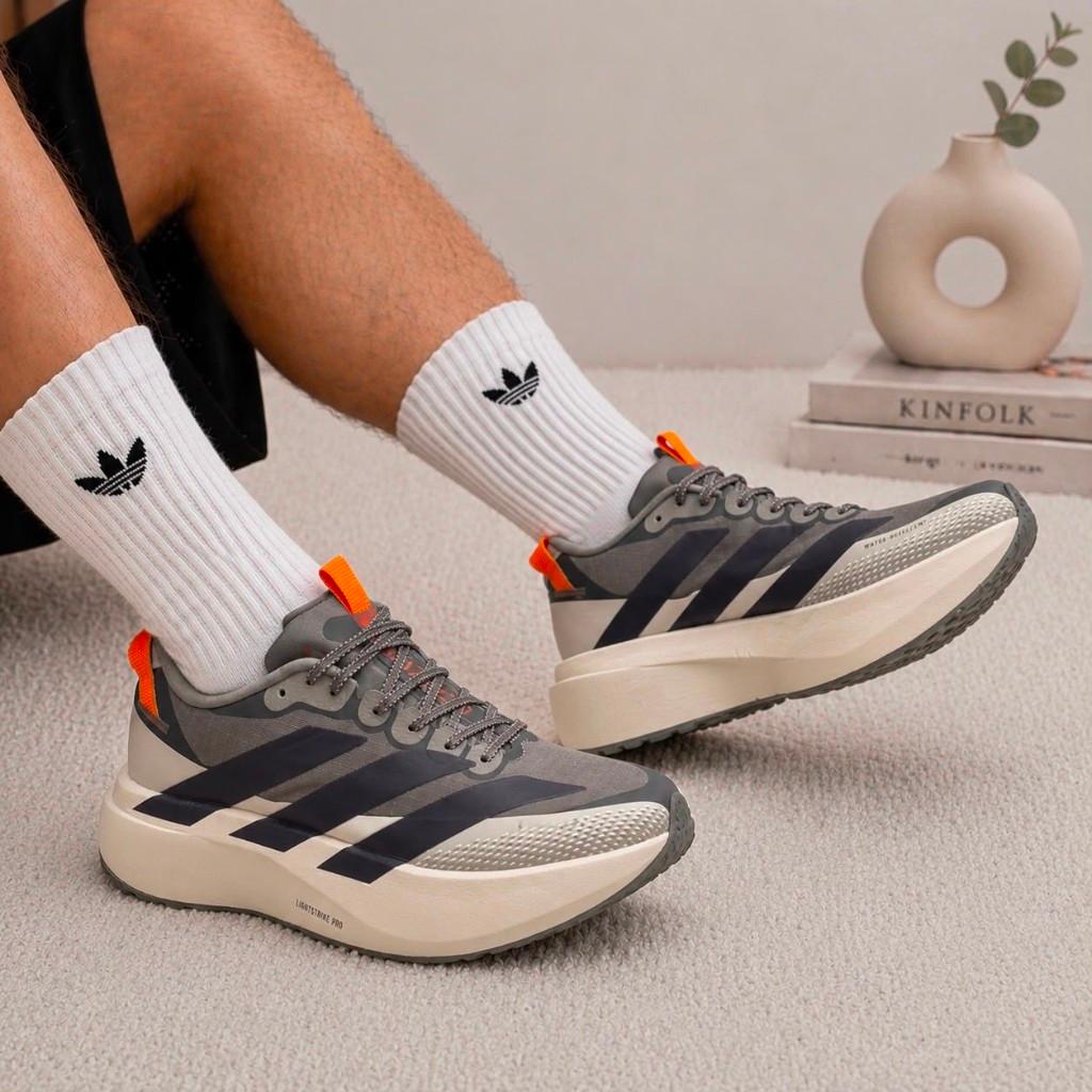 Adidas F1