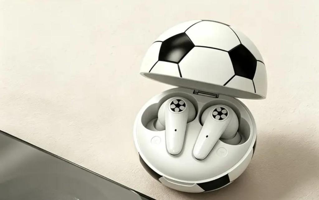 Miniatura 2 de Audífonos Bluetooth en forma de pelota de futbol