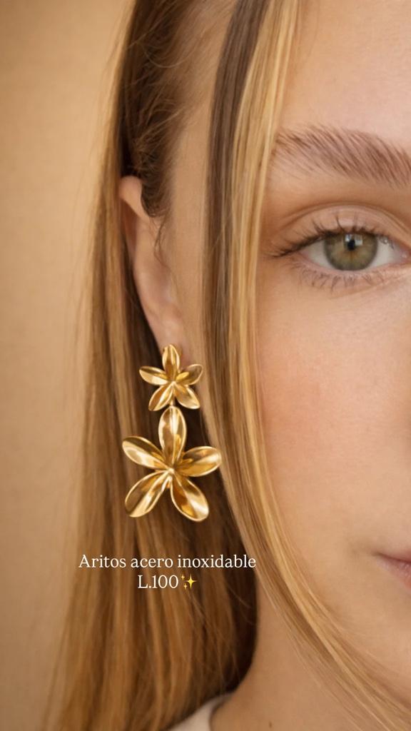 Aritos de flores acero inoxidable 💫