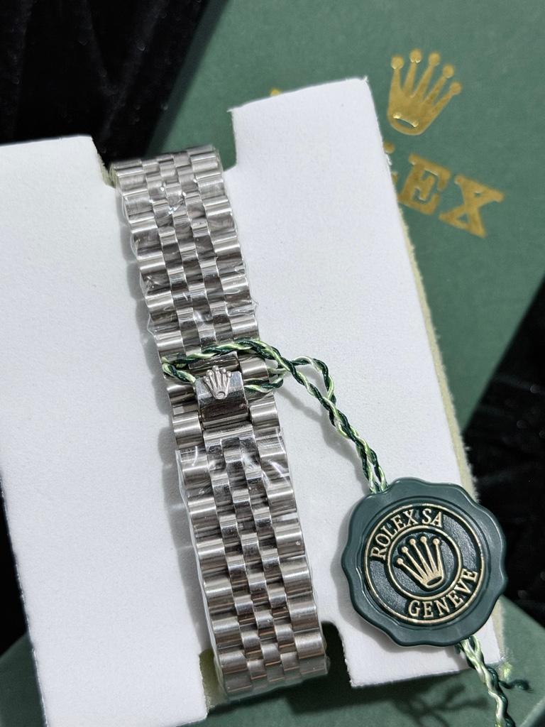 Miniatura 2 de Rolex Sky-Dweller plateado