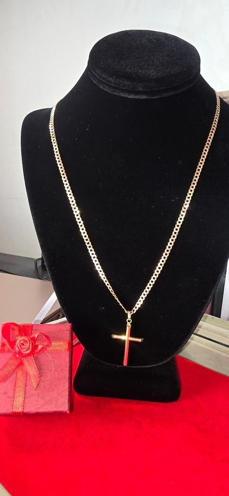 14kt Gold Cross Necklace