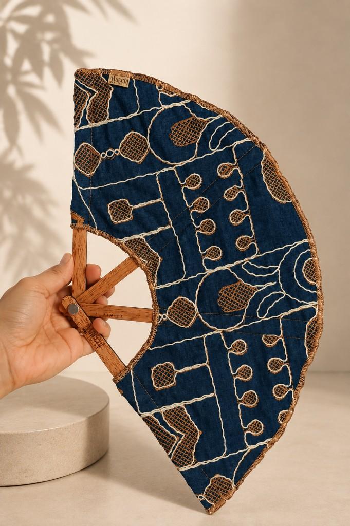 Abanico azura Compact 24cm 🪭