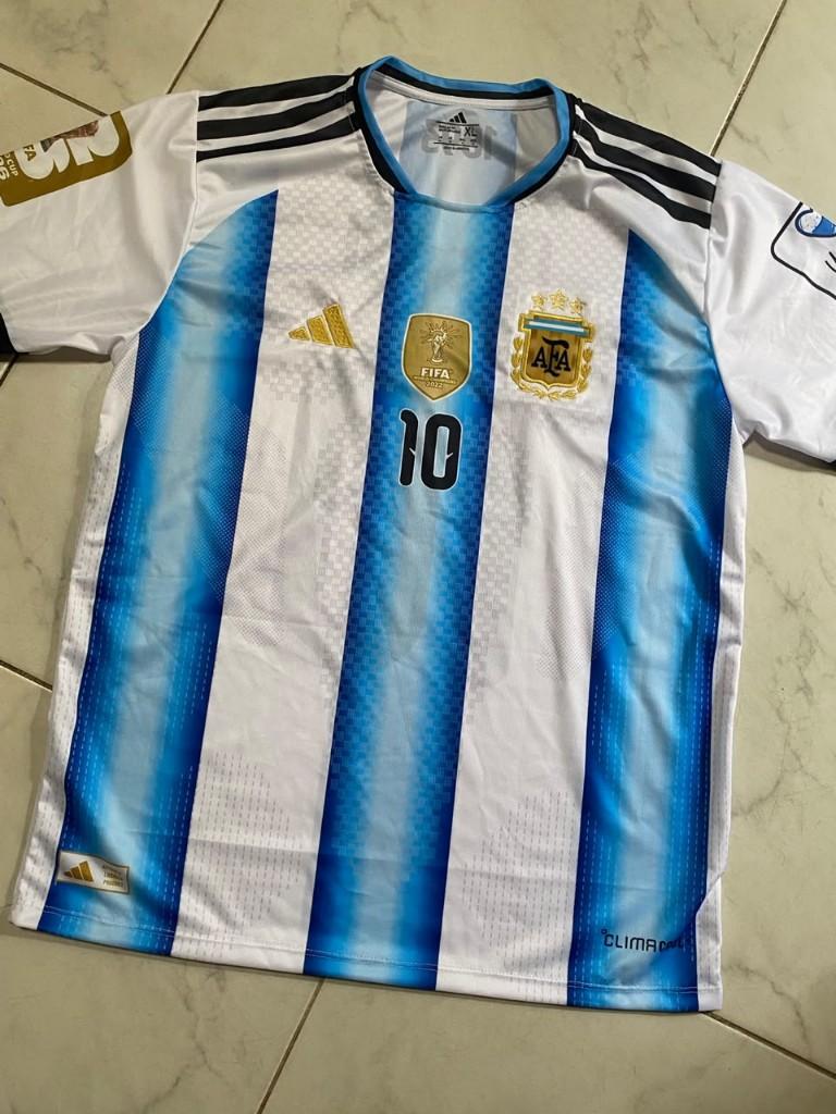 CAMISETA BORDADA