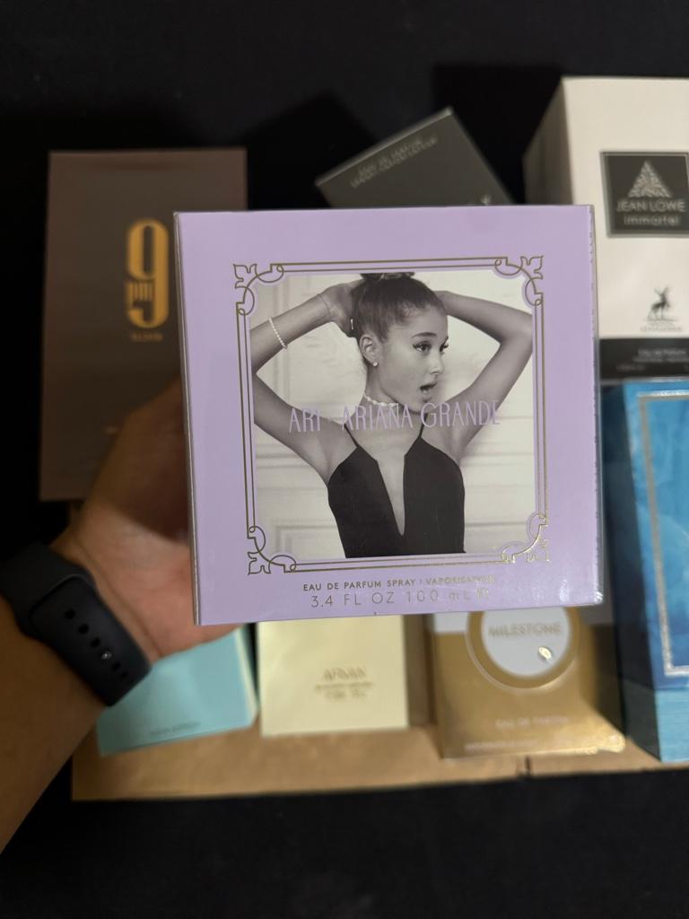 Ariana Grande Ari