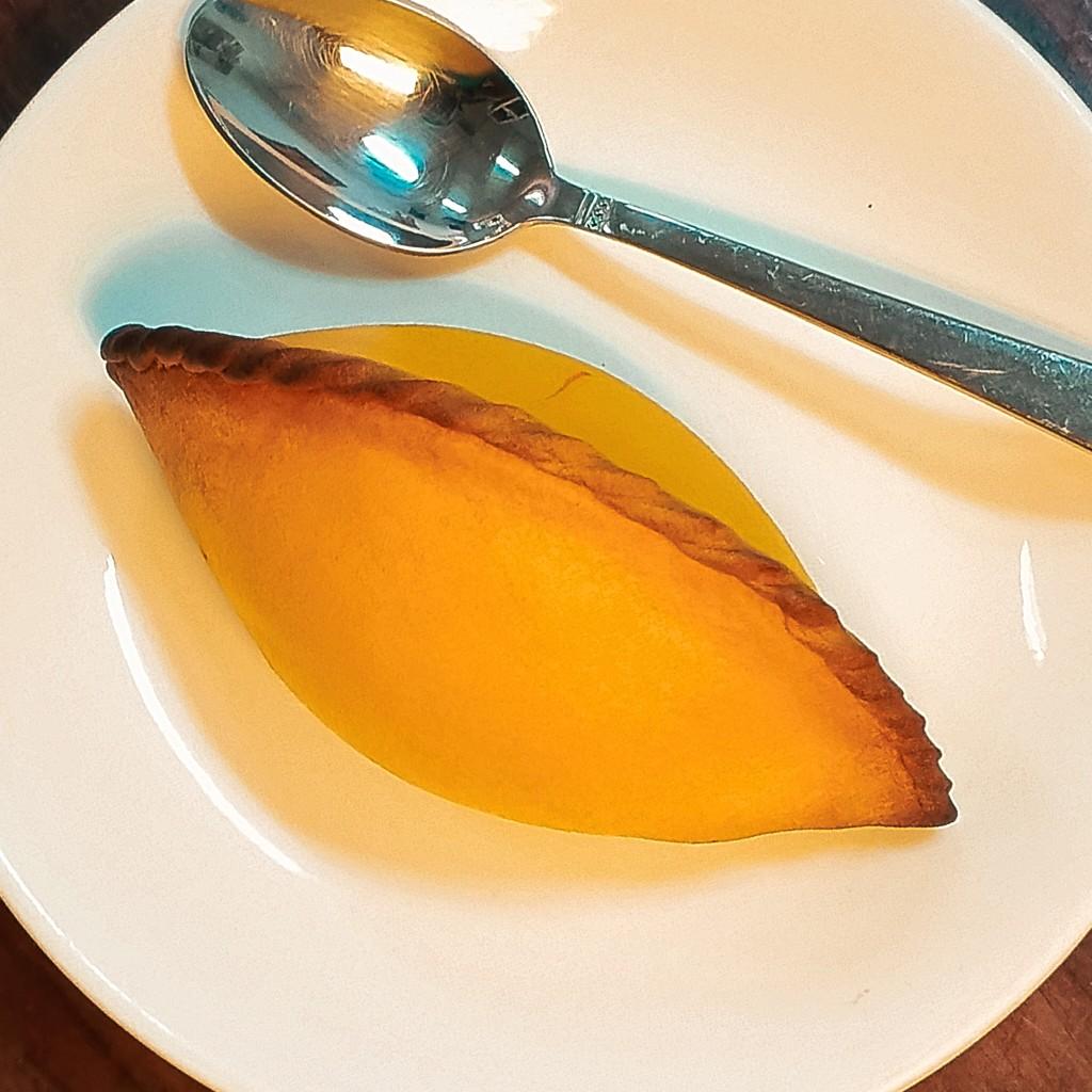 Salteña vegetariana sin picante
