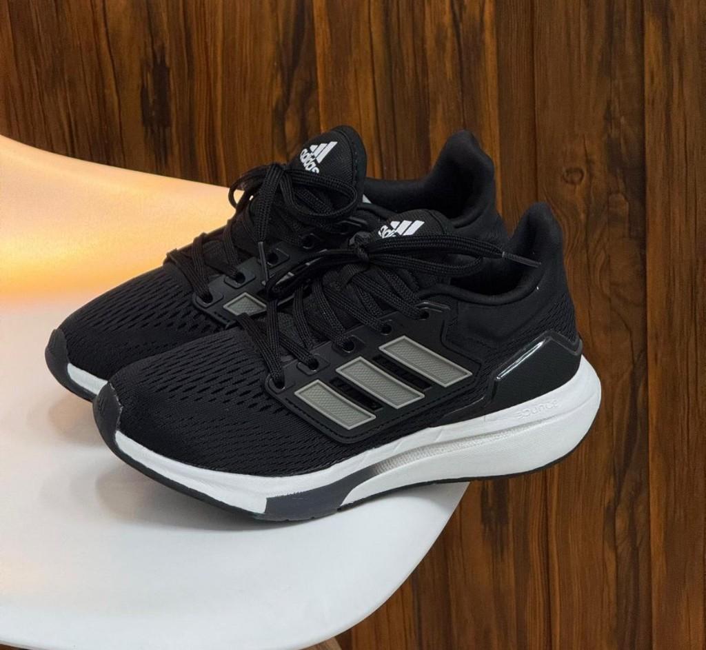 ADIDAS EQ21 NEGRO BLANCO