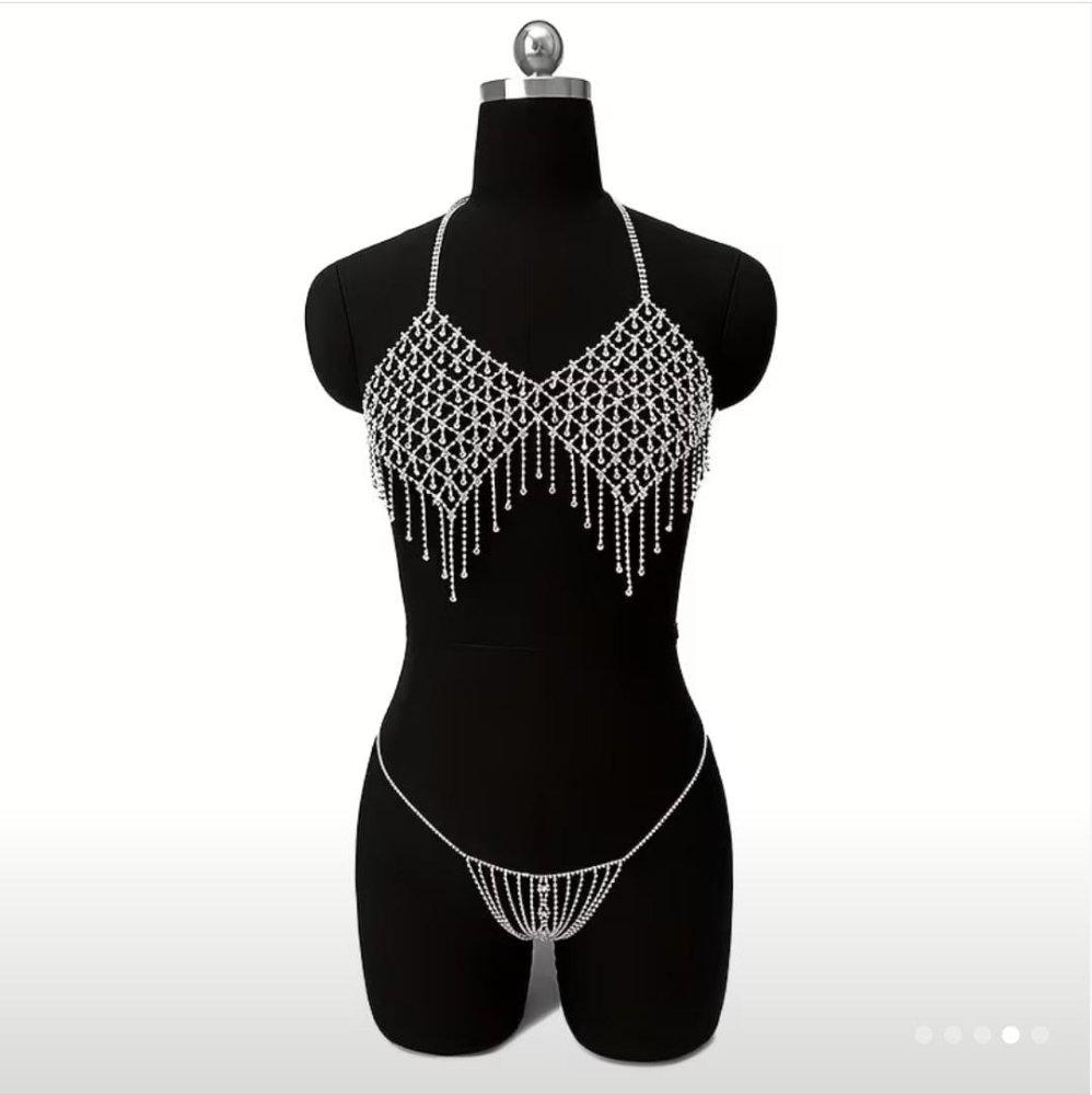 Collar de Cadena Corporal de Aleación Chapada en K para Mujeres con Lágrima Oscilante y Malla - Disfraz de Escenario para Carnaval, Fiestas en la Playa, 