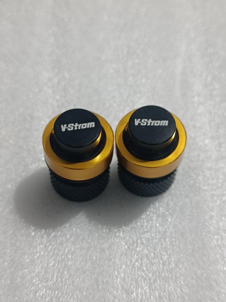 JUEGO DE 2 TAPA VALVULAS PARA SUZUKI V-STROM DORADA