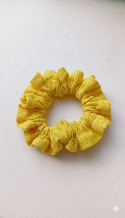 Miniatura 3 de Scrunchie Amarilla