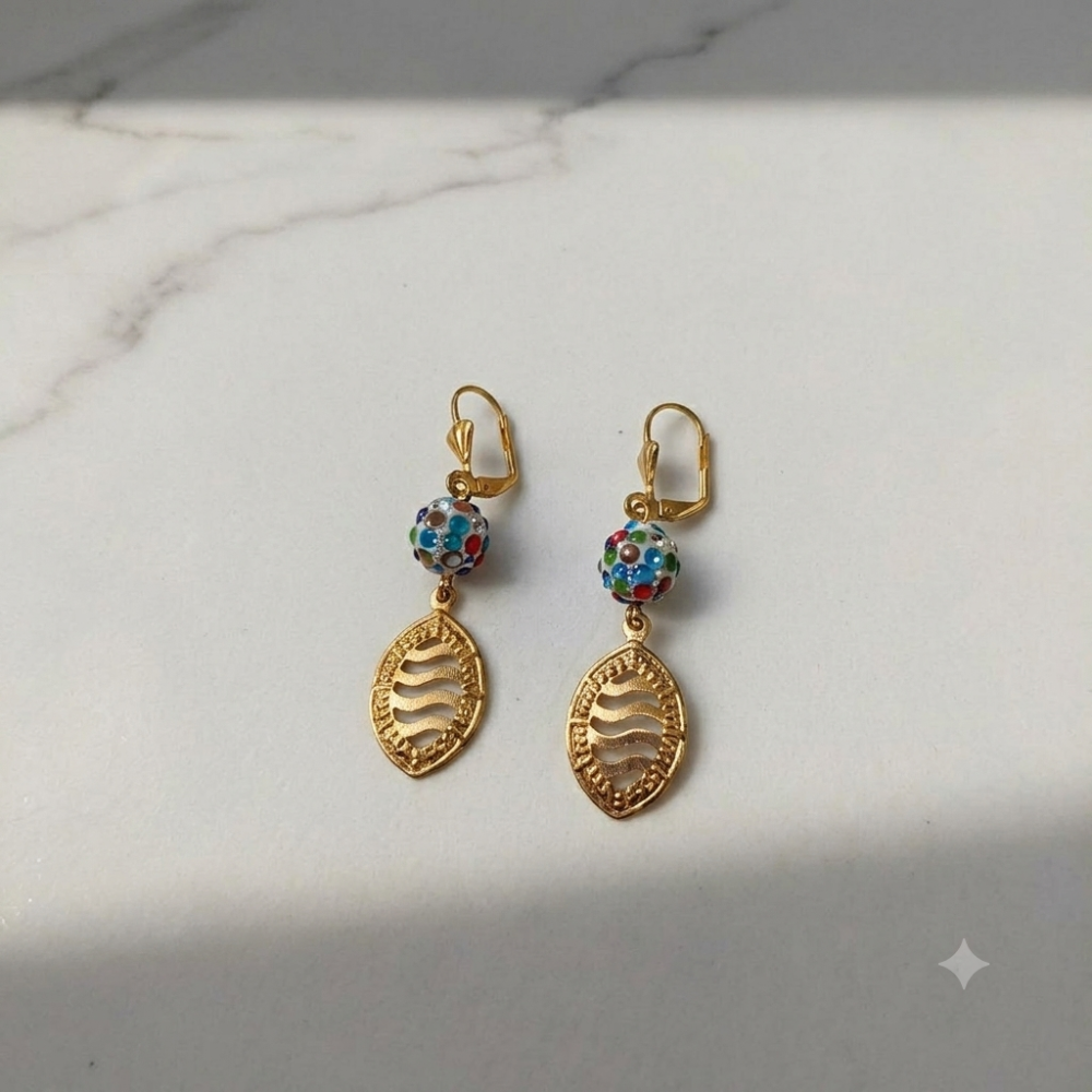 Miniatura 3 de Aretes Largos Dorados