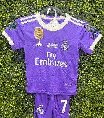 26 Talla-Real Madrid- Morado old-Ronaldo-KIDS  
