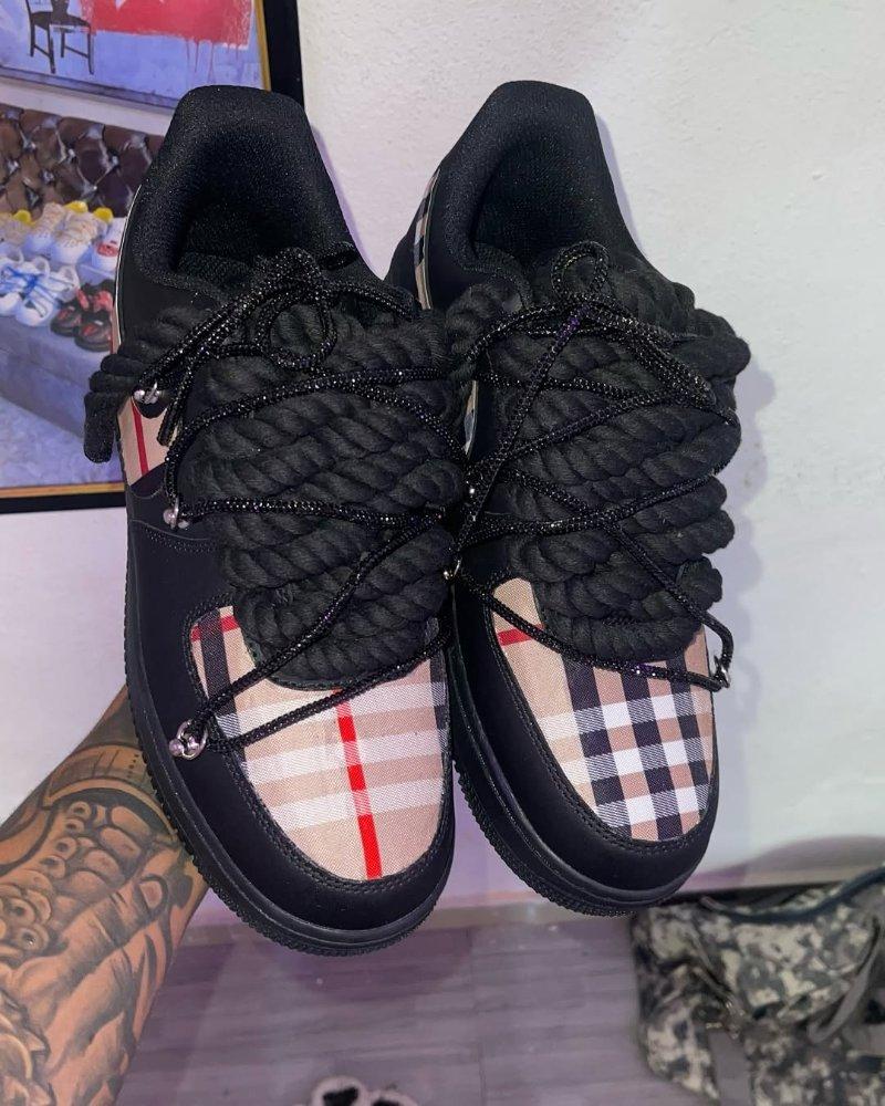 Miniatura 2 de Burberry  Black AF1
