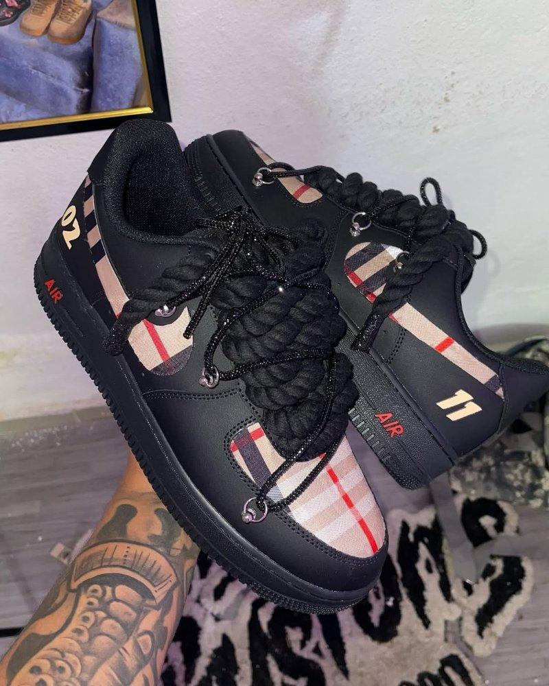 Burberry  Black AF1