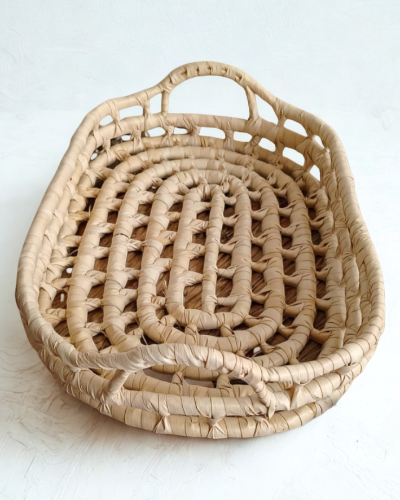 Bandeja con agarres ovalada 32X22X7 CM