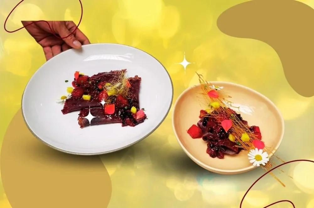 Crepas de maíz morado con frutas andinas