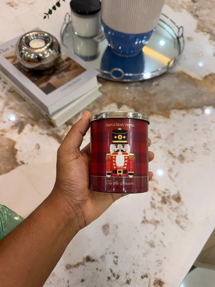 'Tis the Season Single Wick Candle 8 oz / 227 g - Bath & Body Works 